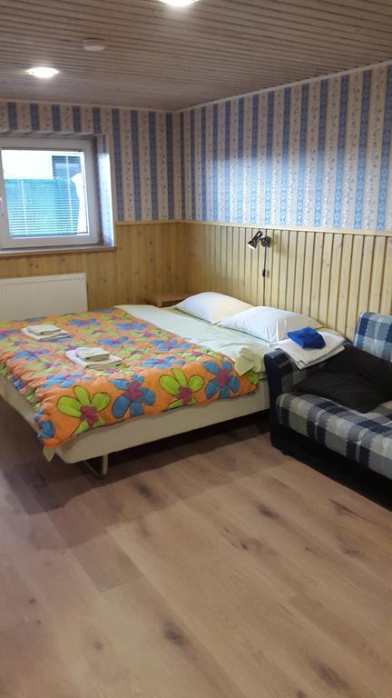 Terve Hostel Пярну Екстериор снимка